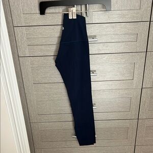 Lululemon align leggings 25" size 2 Navy